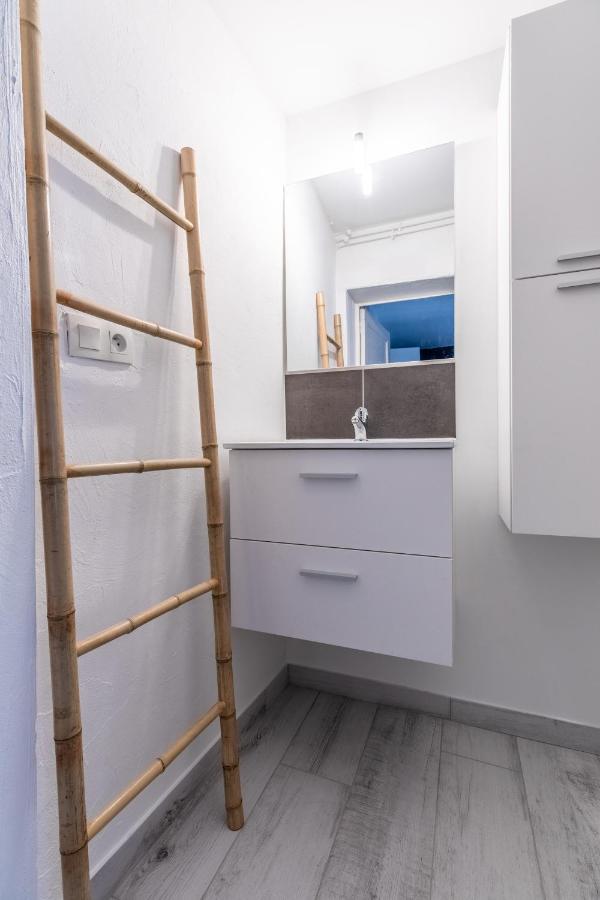 Cosy T2 Renove, Proche Centre-Ville-Fibre/Netflix Монлюсон Екстер'єр фото